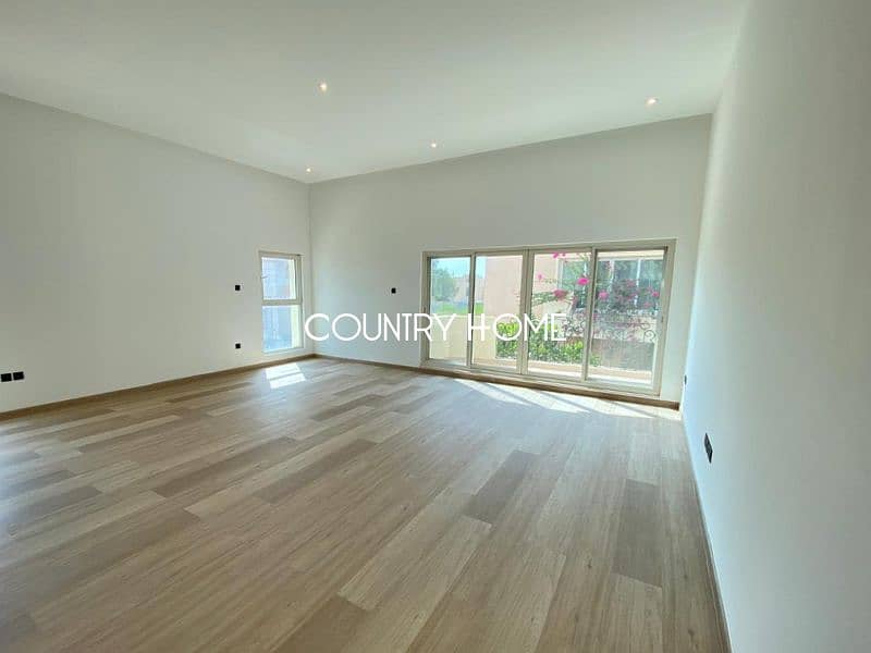 Fully Renovated Luxury Villa | Private Garden - Image 10