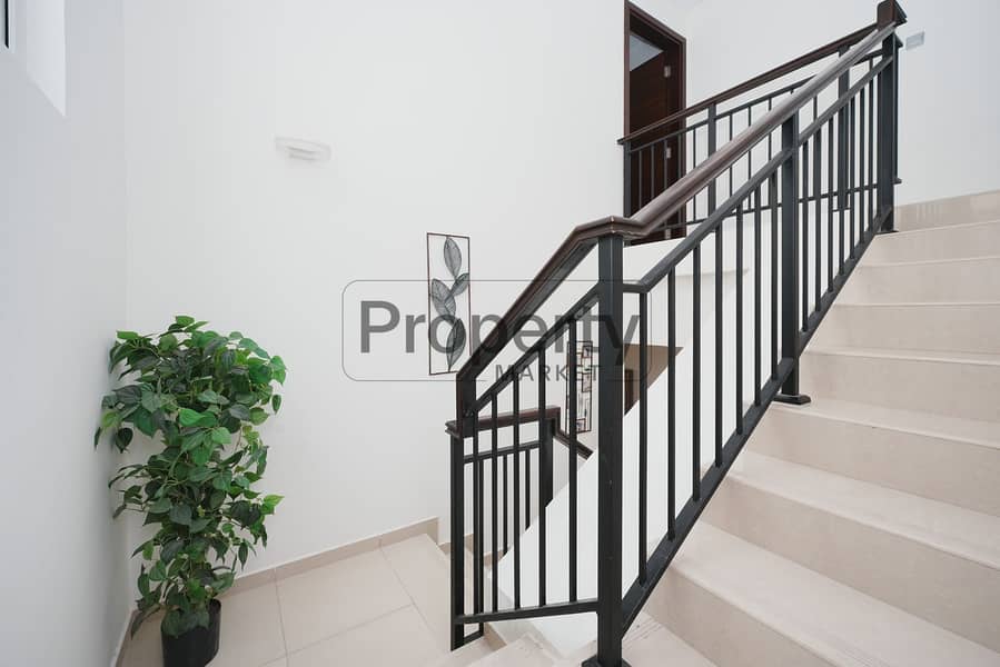 Huge Plot | Maids Room | Garden View | Corner Unit - Image 10