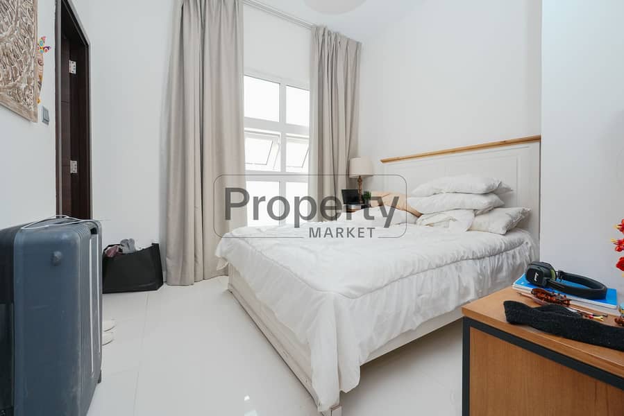 Huge Plot | Maids Room | Garden View | Corner Unit - Image 16