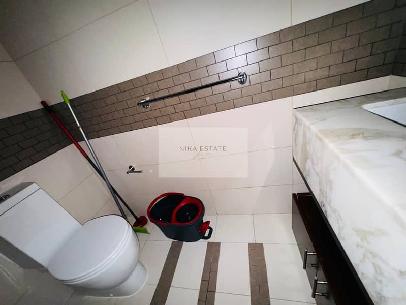 Marina Lifestyle | Landscaped community - Image 12