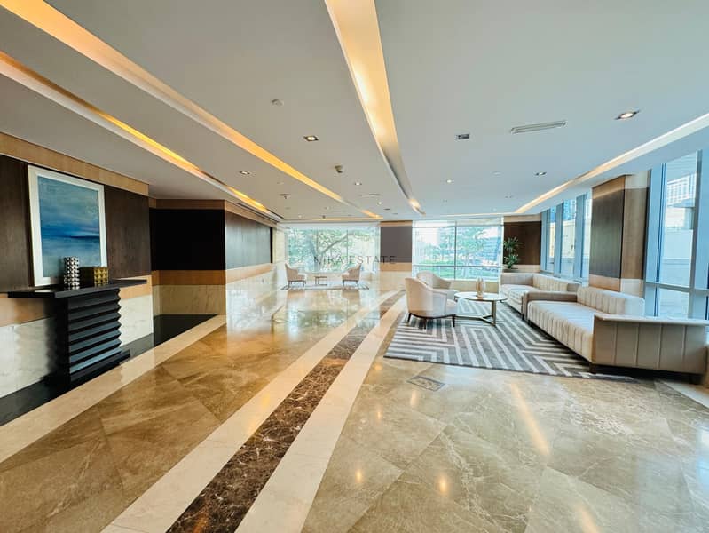 Marina Lifestyle | Landscaped community - Image 16