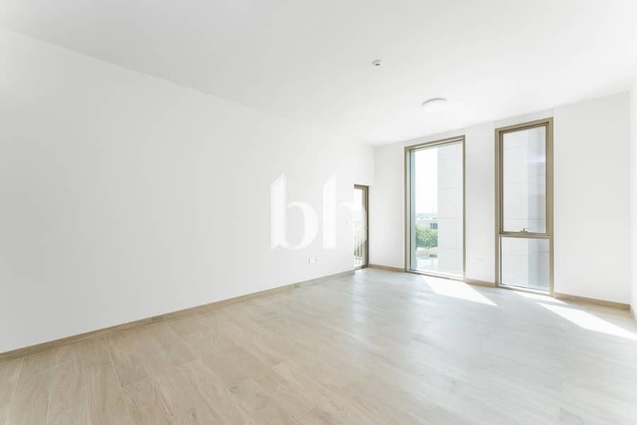 One Month Rent Free | Unfurnished | Move In Ready