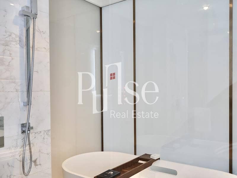 Hollywood-Inspired Living | Fully Furnished Unit - Image 13