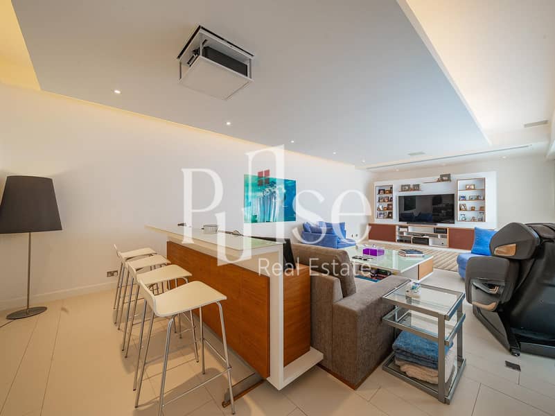 Luxury 5-Bedroom Villa with Private Pool - Image 17