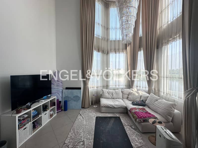 Lake View | Duplex | Prime Corner Unit