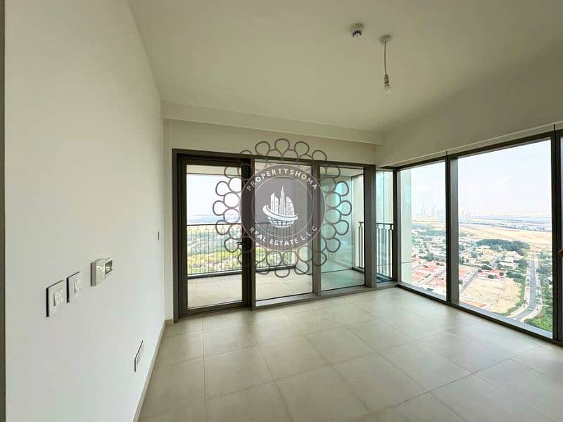 Downtown Views |Elegant 2 BR |Urban Retreat