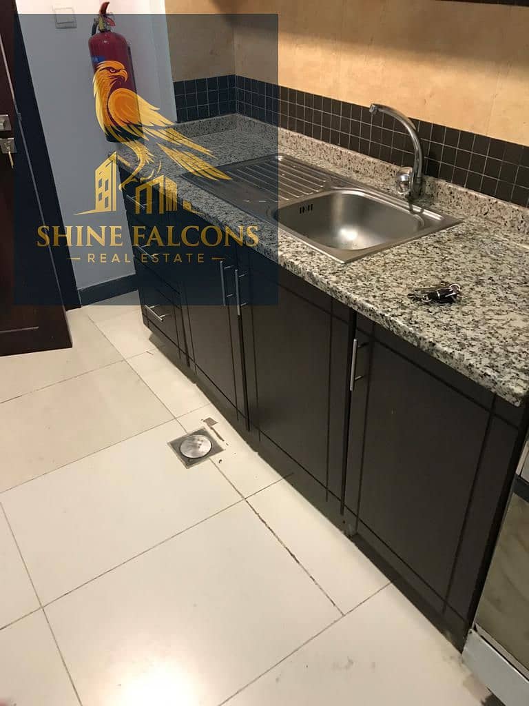 Investor Deal Premium Location | Well Maintained | Spacious Layout |