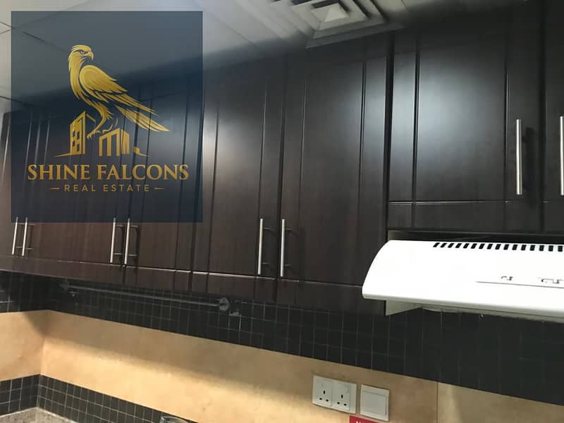 Investor Deal Premium Location | Well Maintained | Spacious Layout | - Image 6