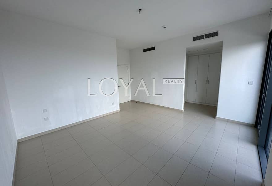 Modern Layout | Family Friendly | Negotiable