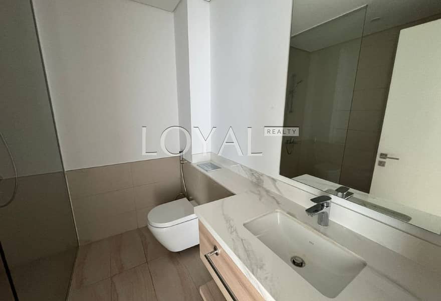 Modern Layout | Family Friendly | Negotiable - Image 9