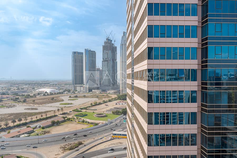 High Floor | Upgraded Corner Unit | Canal Views - Image 14