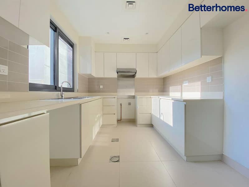 Well Maintained | Great Amenities | Landscaped