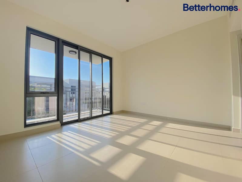 Well Maintained | Great Amenities | Landscaped - Image 10