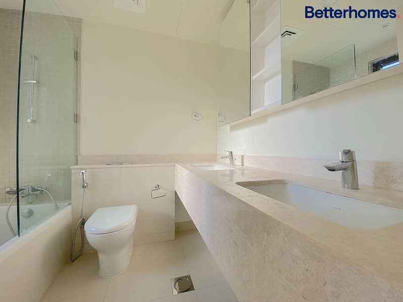 Well Maintained | Great Amenities | Landscaped - Image 11