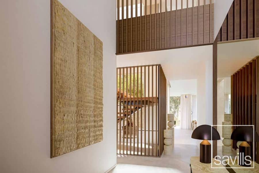 Acres Estate Mansion | Sells Below Launch Offer - Image 8