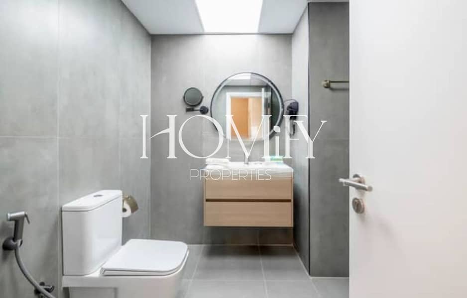 Fully Furnished | Spacious Layout | Prime Location - Image 11