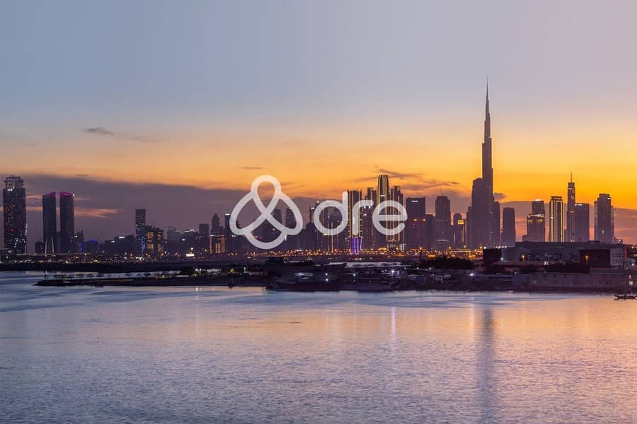 Modern 2-Bedroom Apartment | Creek City Views