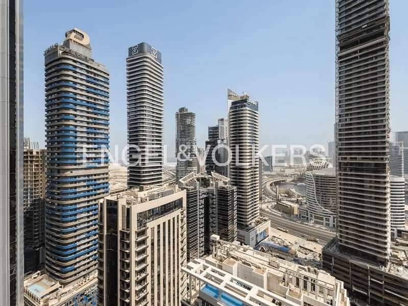 Burj Khalifa View | Fully Furnished | Vacant - Image 10