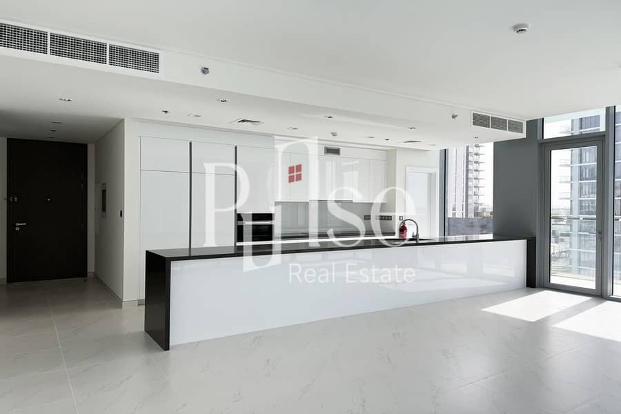 Modern 3BR and Maid’s | Corner Unit | Lagoon Views