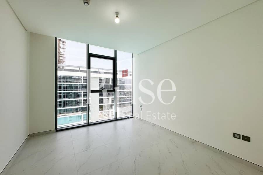 Modern 3BR and Maid’s | Corner Unit | Lagoon Views - Image 7