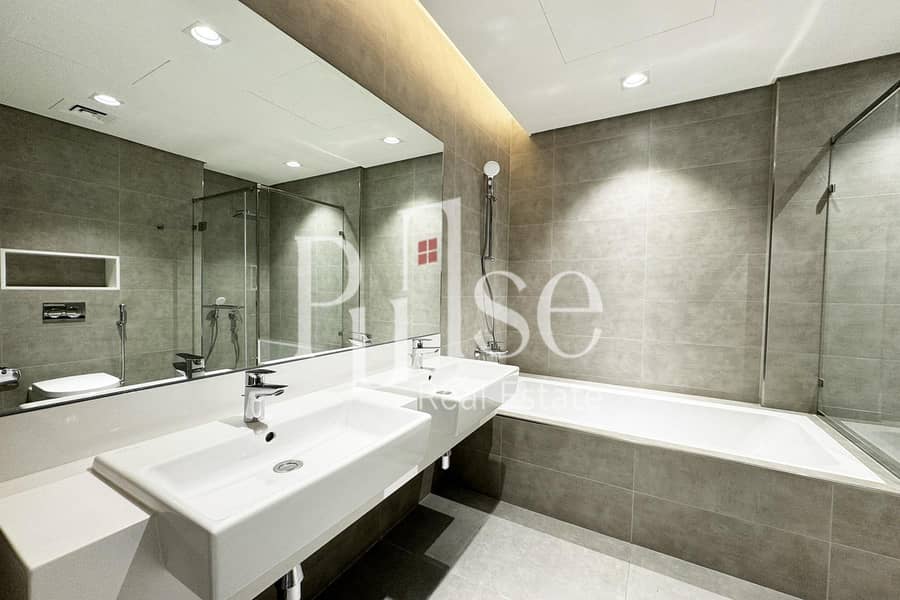 Modern 3BR and Maid’s | Corner Unit | Lagoon Views - Image 17