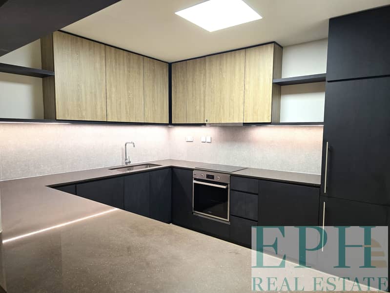 POOL VIEW | HUGE BALCONY | READY TO MOVE - Image 8