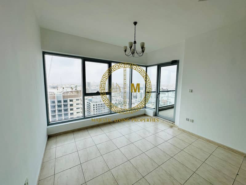 Bright & Modern 2-Bedroom Apartment in Skycourts Tower F