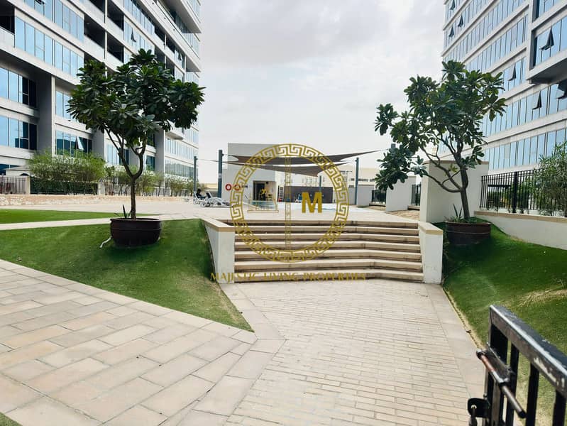 Bright & Modern 2-Bedroom Apartment in Skycourts Tower F - Image 15