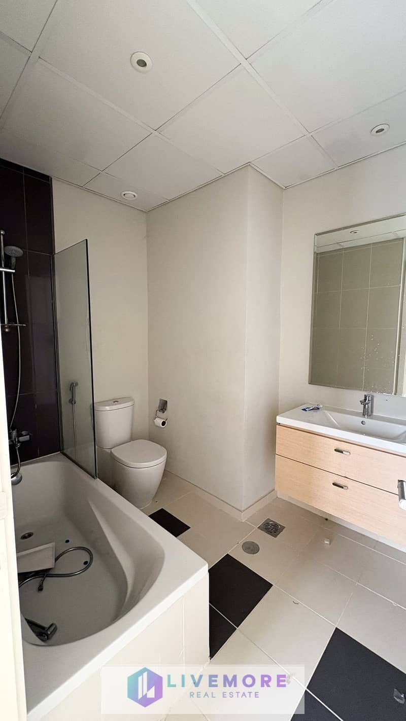 R2EM | 3 BEDROOM TOWNHOUSE DAMAC HILLS 2 | VASTU COMPLIANT - Image 15