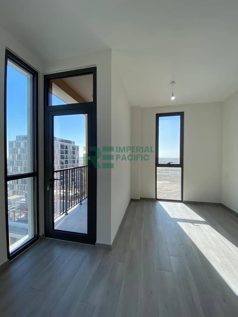 High Floor Studio | Vacant Soon | Modern Living