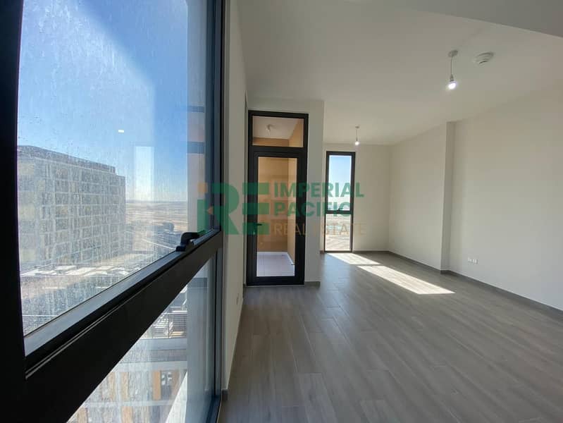 High Floor Studio | Vacant Soon | Modern Living