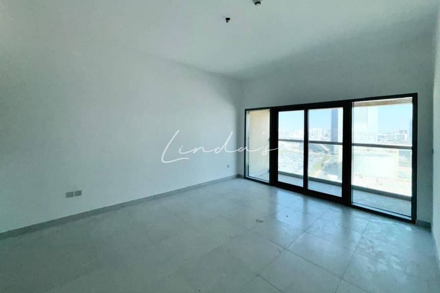 Spacious | Ready to Move In | Unfurnished - Image 7