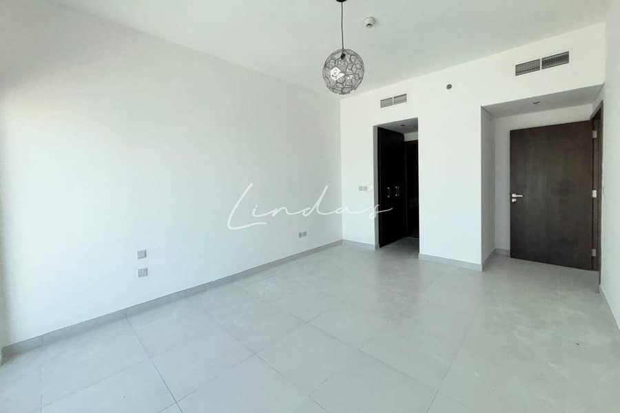 Spacious | Ready to Move In | Unfurnished - Image 11