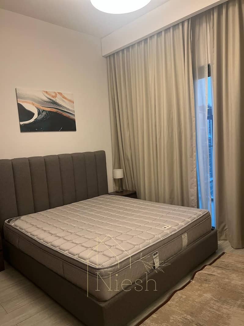 Big & Bright 2 BHK FURNISHED - Must view and decide.