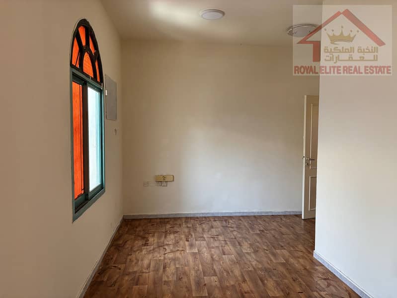 Studio Flat Available For Rent | Naif Nakheel Centre Area - Image 7