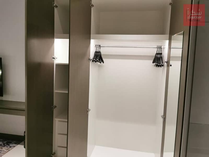 FULLY FURNISHED AMAZING CANAL VIEW - Image 7