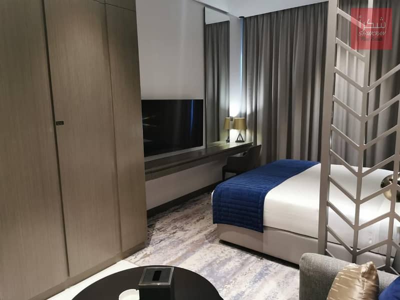 FULLY FURNISHED AMAZING CANAL VIEW - Image 9