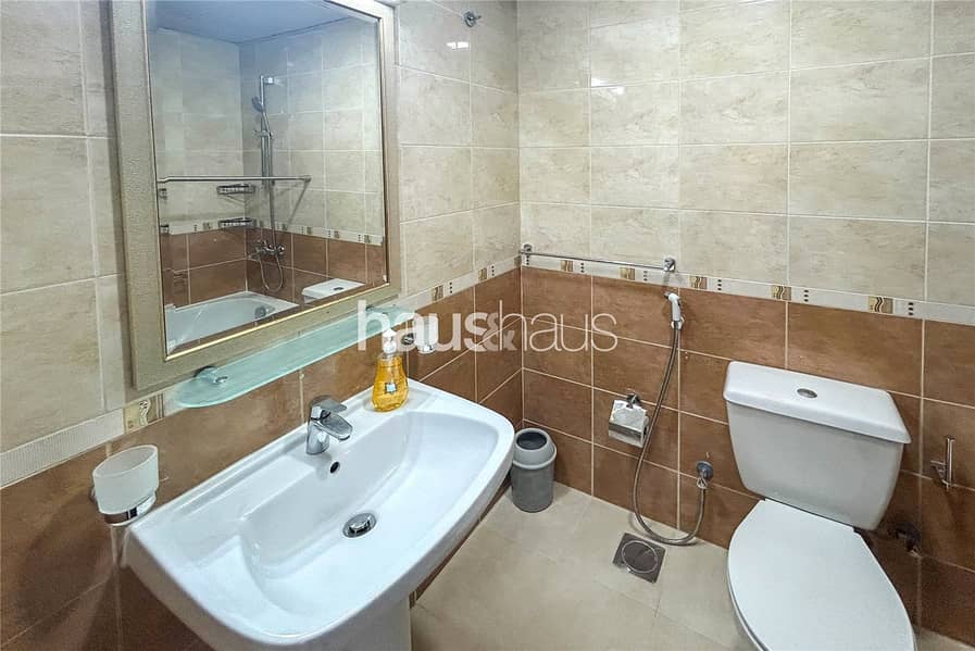 High Floor | Spacious Layout | 1 BHK | Rented - Image 6