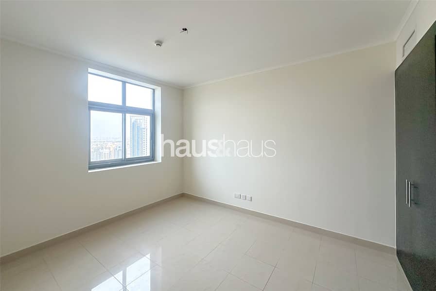 Golf course view | Modern | Chiller Free - Image 8