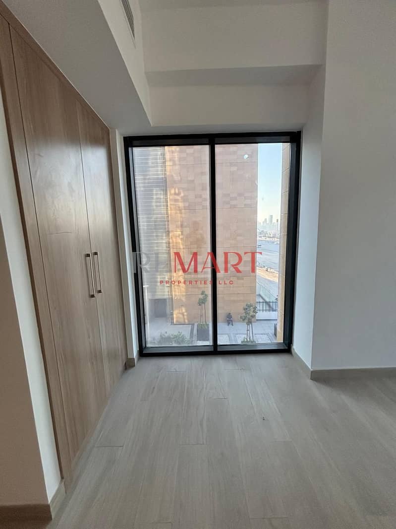 2-Bedroom Unfurnished Apartment for Rent | Spacious Layout | Prime Location