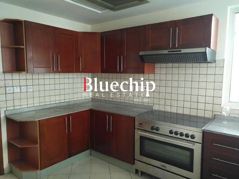 Full Marina View | Unfurnished | Spacious Layout - Image 8