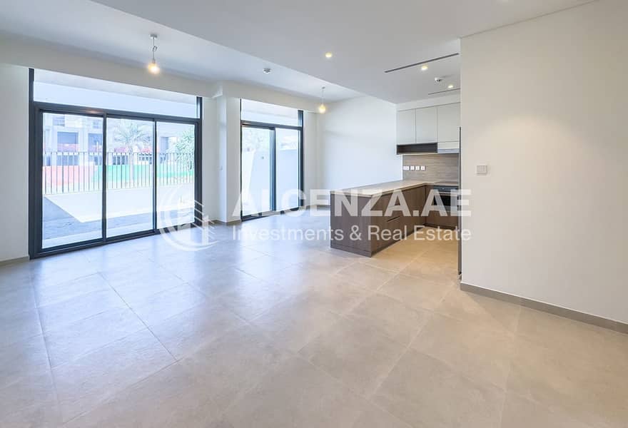 Elegant 3 Bedroom | Huge Layout | Single Row - Image 7