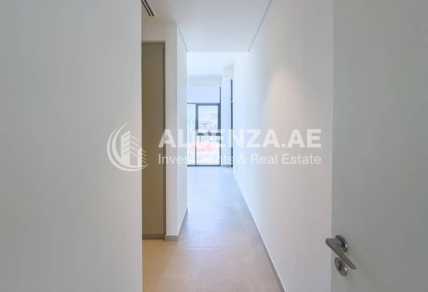 Elegant 3 Bedroom | Huge Layout | Single Row - Image 19