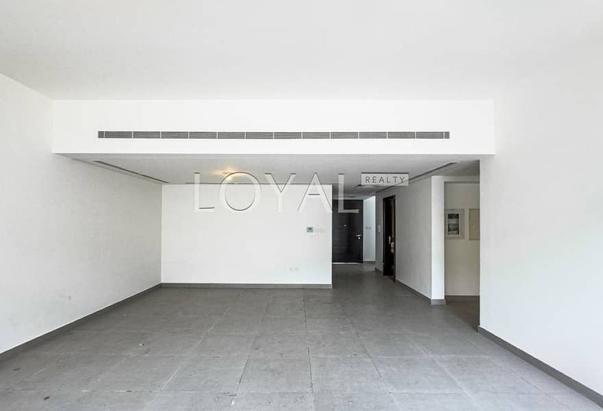 Premium Location | Well Maintained | Spacious - Image 11