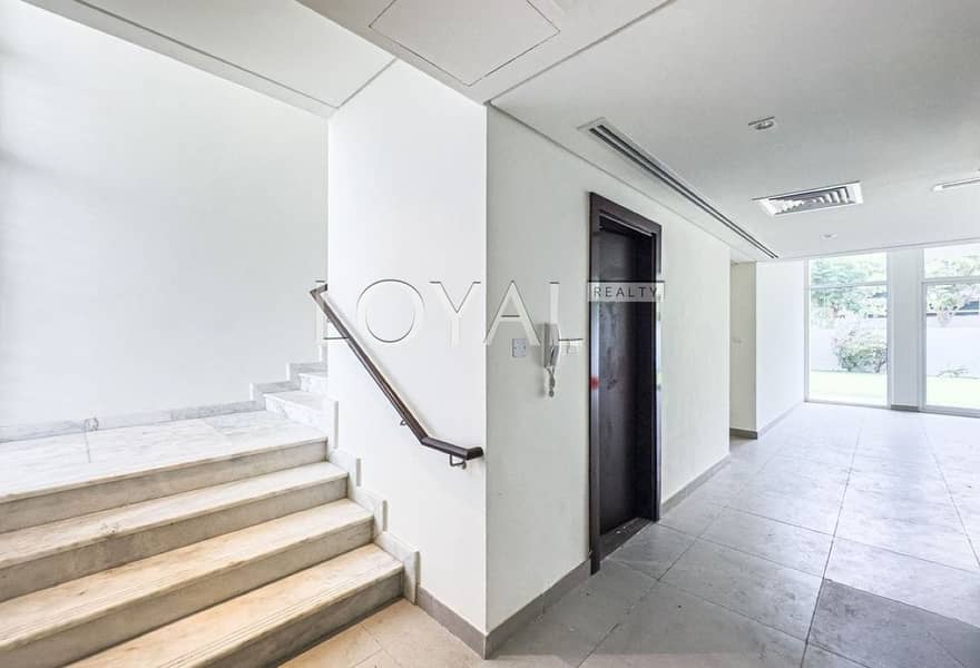 Premium Location | Well Maintained | Spacious - Image 14