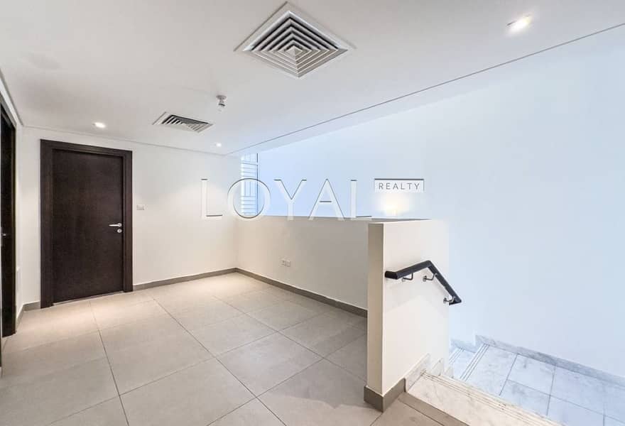 Premium Location | Well Maintained | Spacious - Image 18