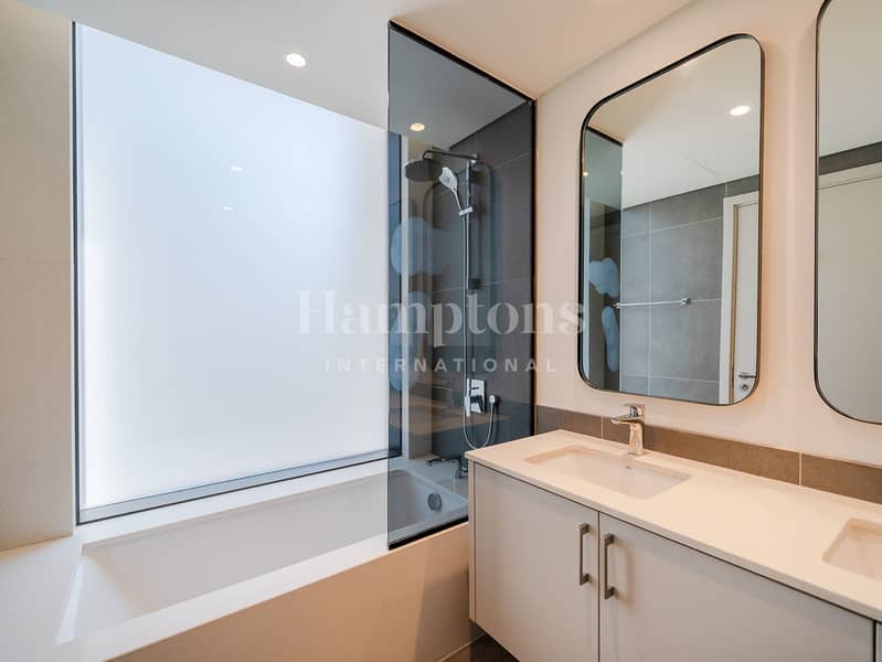 Single Row | Large Layout | Vacant - Image 19