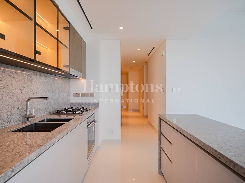 Exclusive | Large Layout | Corner Unit