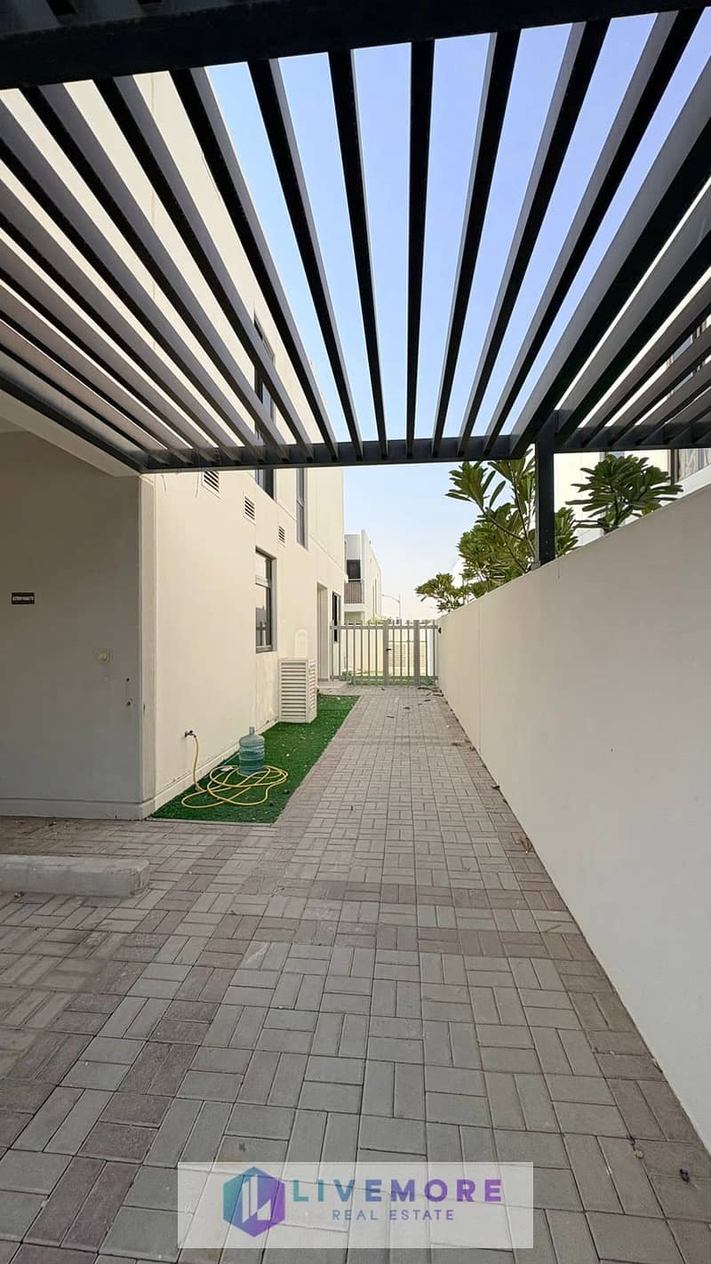 R2EM | 3 BEDROOM TOWNHOUSE DAMAC HILLS 2 | VASTU COMPLIANT