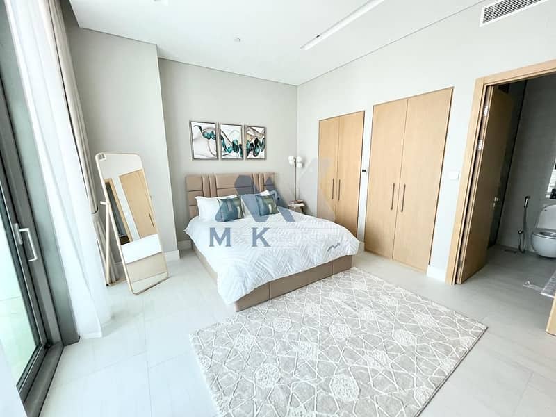 Ready-to-Move / 2 Balcony / 20K Monthly with Bills